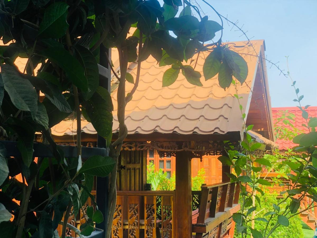 Kob Suk Resort K7 , K10 Sichon Εξωτερικό φωτογραφία